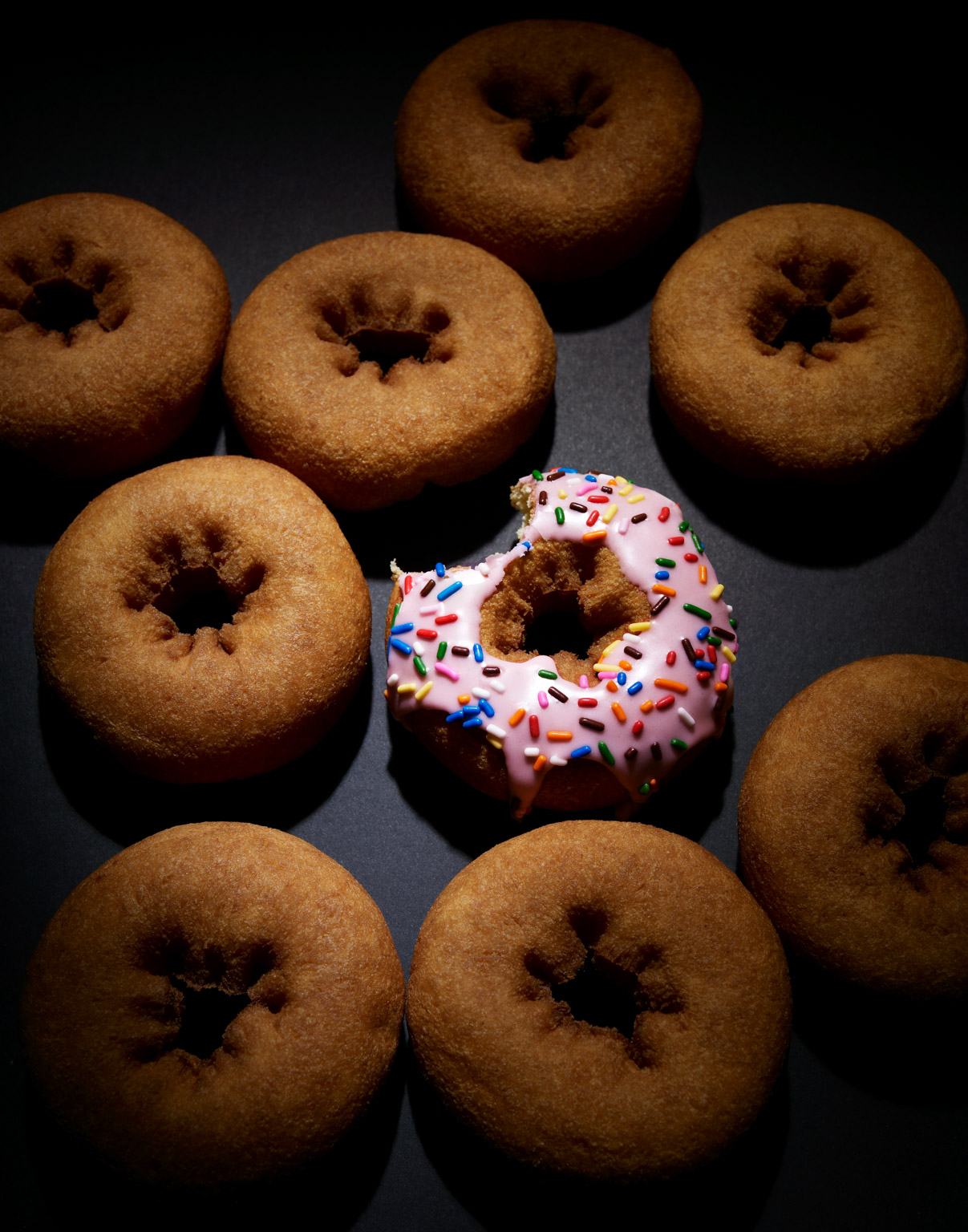 608_donuts_336_42-24299820