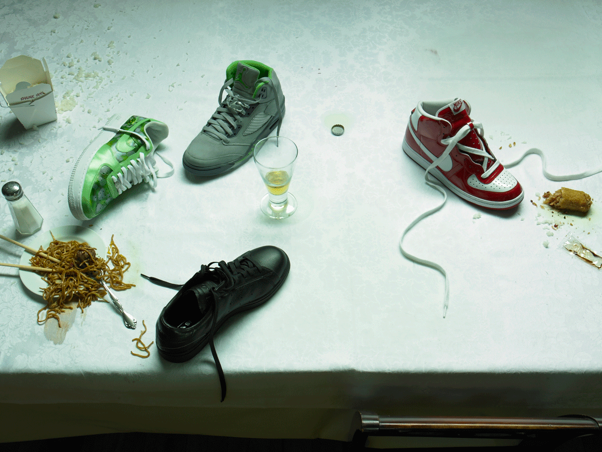 sneakers_cockroaches_gif_3